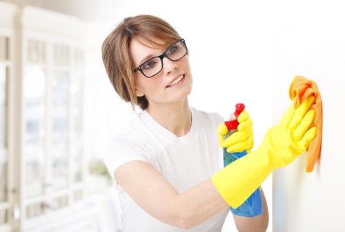 Maintaining vinyl, stone, or tile floors in a SE8 business space